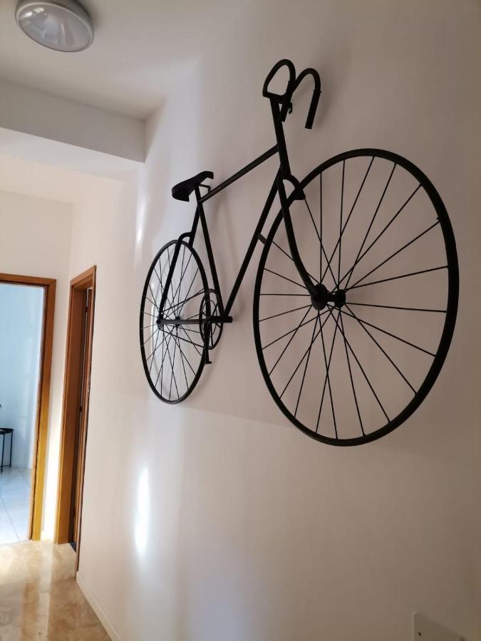 Guesthouse Tree Rooms Industrial Bergamo Exterior photo